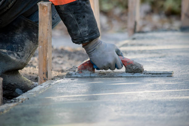 Best Concrete Driveway Installation  in Llender, CA